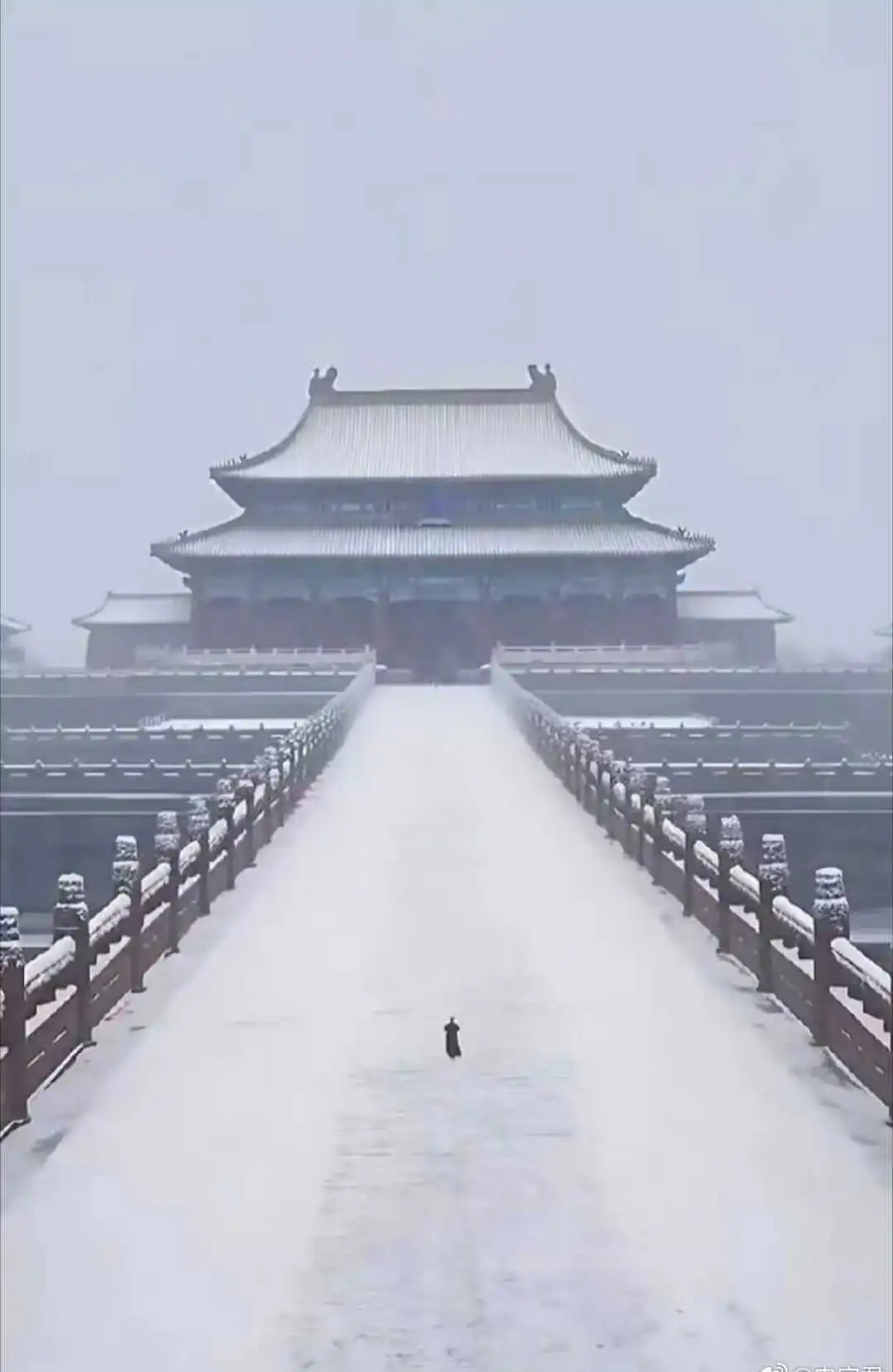 整个明朝，哪个人最能配的上这个场景？