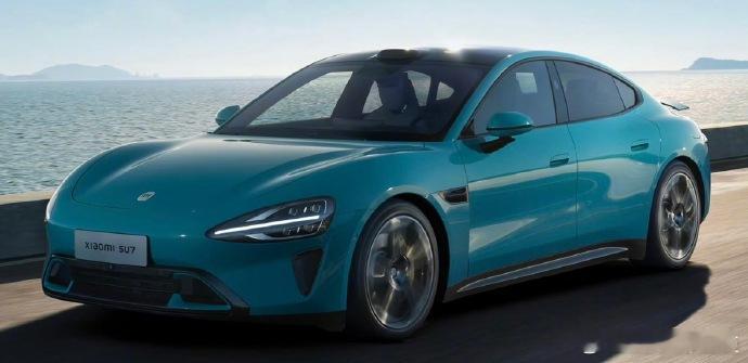 小米汽车官方客服回应称，目前官方并未发布任何关于改款或涨价的正式通知，小米SU7