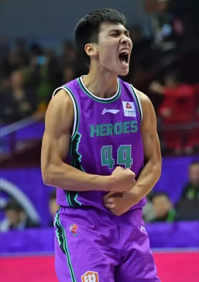 有消息称山东高速欲以陈培东为砝码引进张帆，27岁的陈培东怎么了？从巩晓彬时代的双