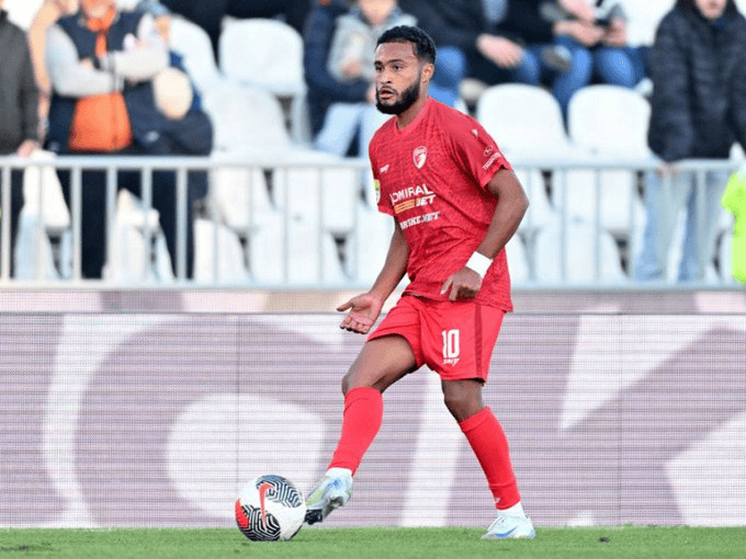 28岁法国边锋基利安-贝维斯加盟武汉三镇, 转会费35万欧元