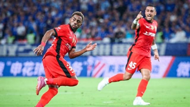 骑驴找马? 当中超外援政策微调, 卫冕冠军上海海港乘势找寻第六外援