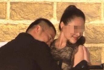 只能说互联网没有记忆，喻恩泰如果没有吕秀才角色红利，早应该被骚扰女演员的丑闻逐出