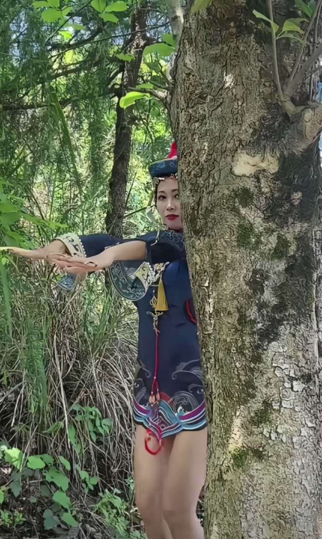 在野外突然出现这个你会怎么办？