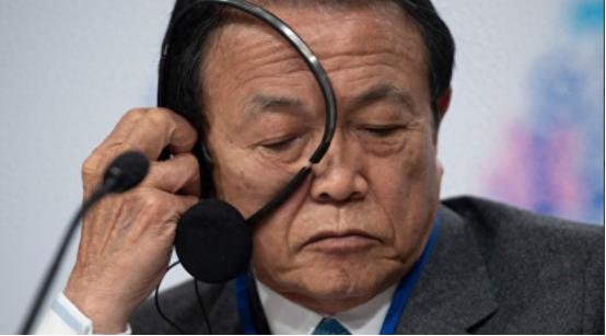 高市早苗提前大选遭致党内不满，一手推动其上台的麻生太郎竟毫不知情 高市敢这么