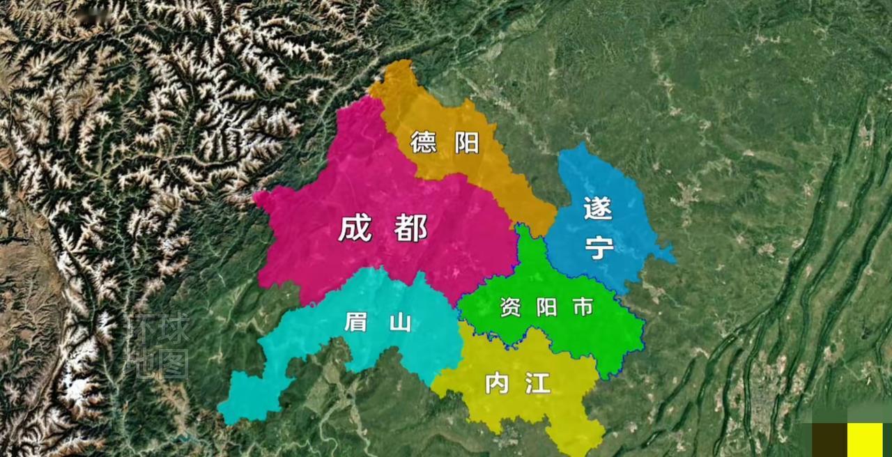资阳与成都、内江、遂宁接壤，有人赞其区位得天独厚，我却觉其运气稍逊。成都作为省会