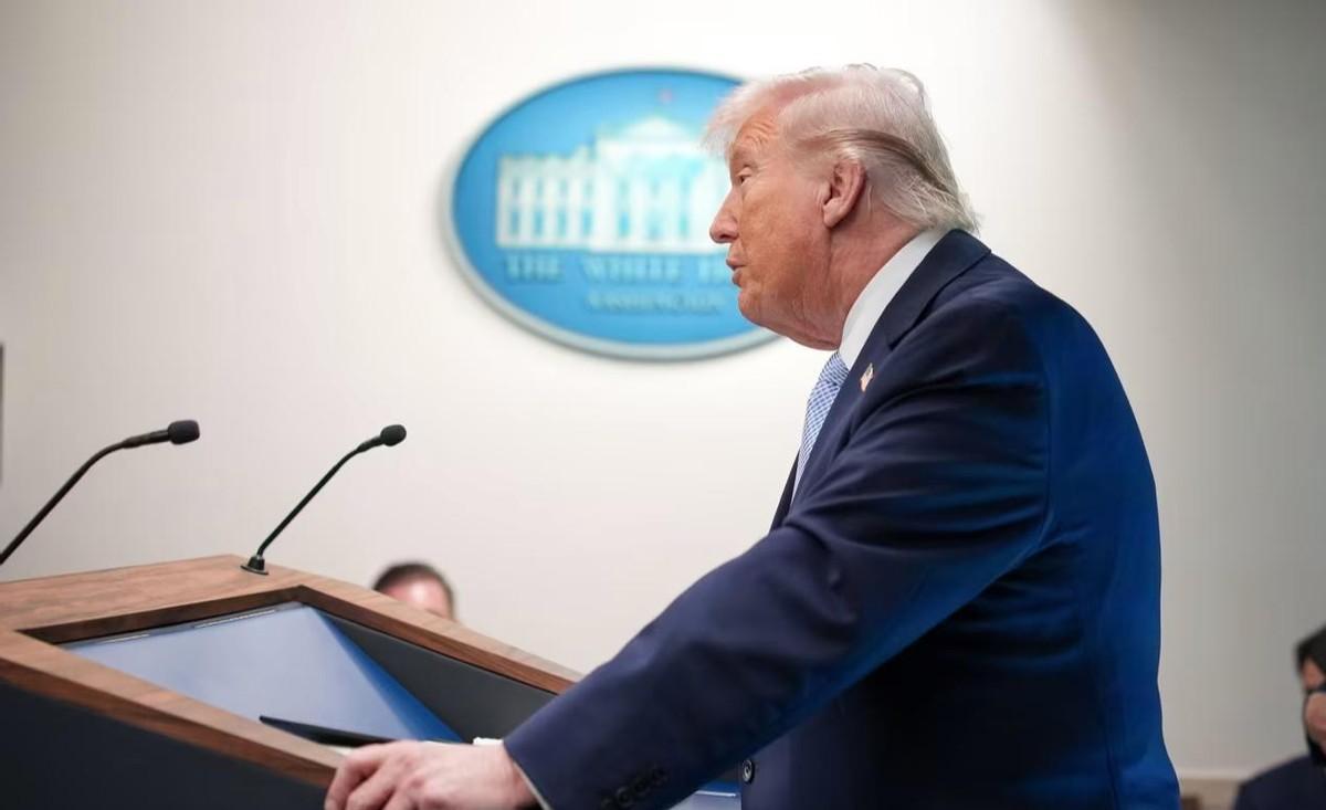 过去24小时，中东的攻守局势彻底翻转了！伊朗高超音速导弹劈头盖脸砸向海法，以色列