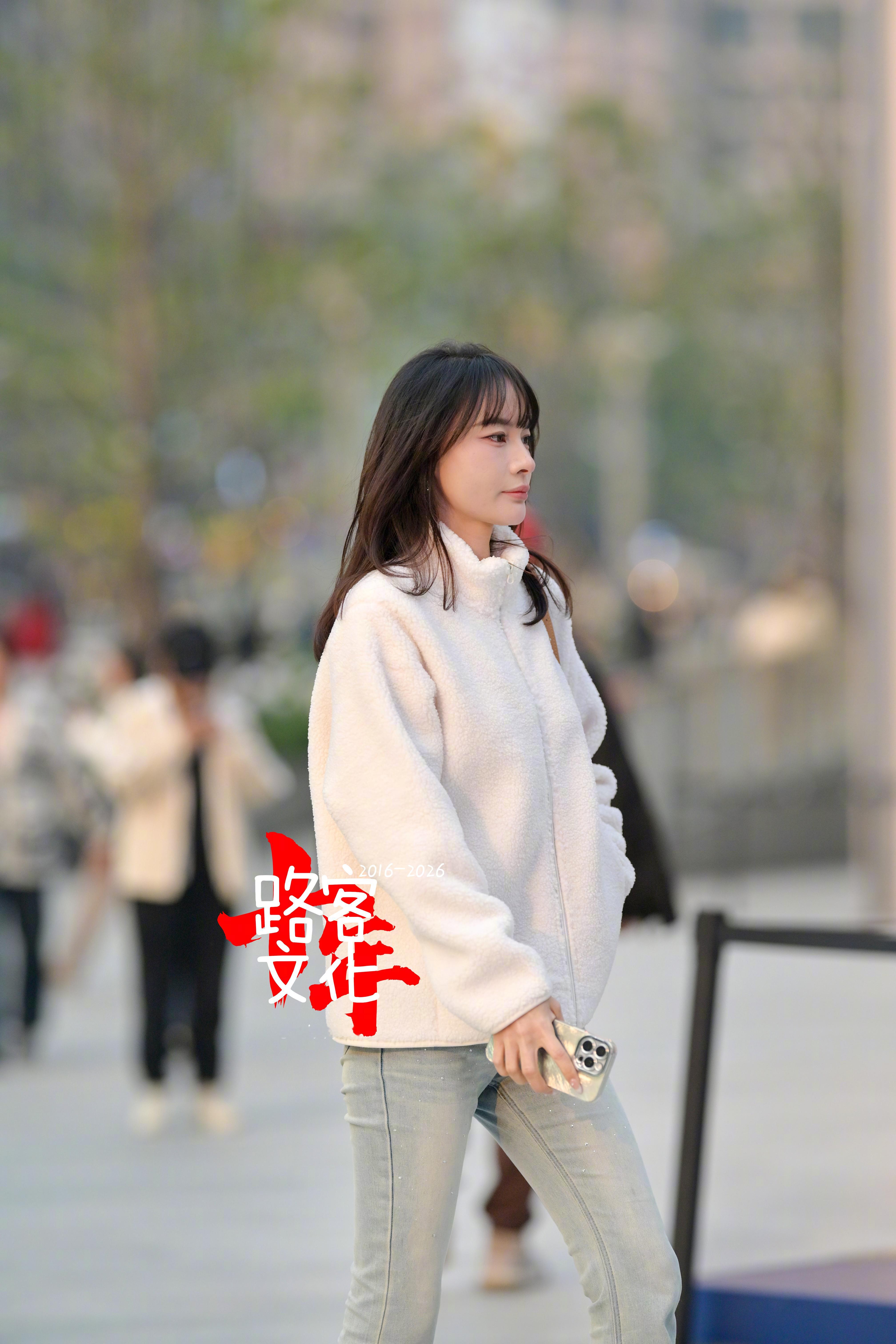 再来一张侧面如果能看得正面就好了