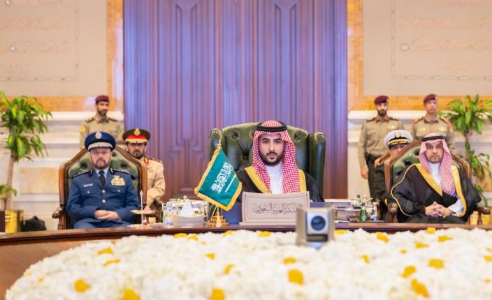 支持伊朗赢，沙特喊话中国当地时间3月6日，沙特国防大臣公开表示：我们希望伊朗