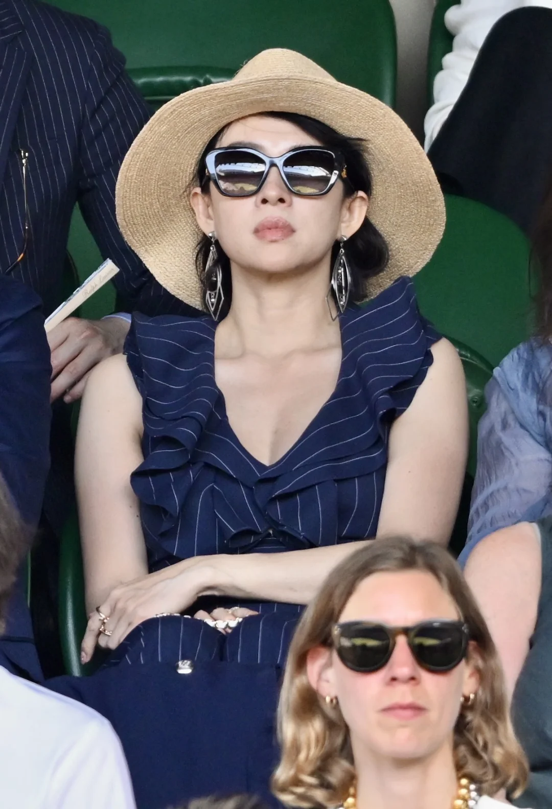 章子怡观看温网🎾颜值回春，老钱感拉满