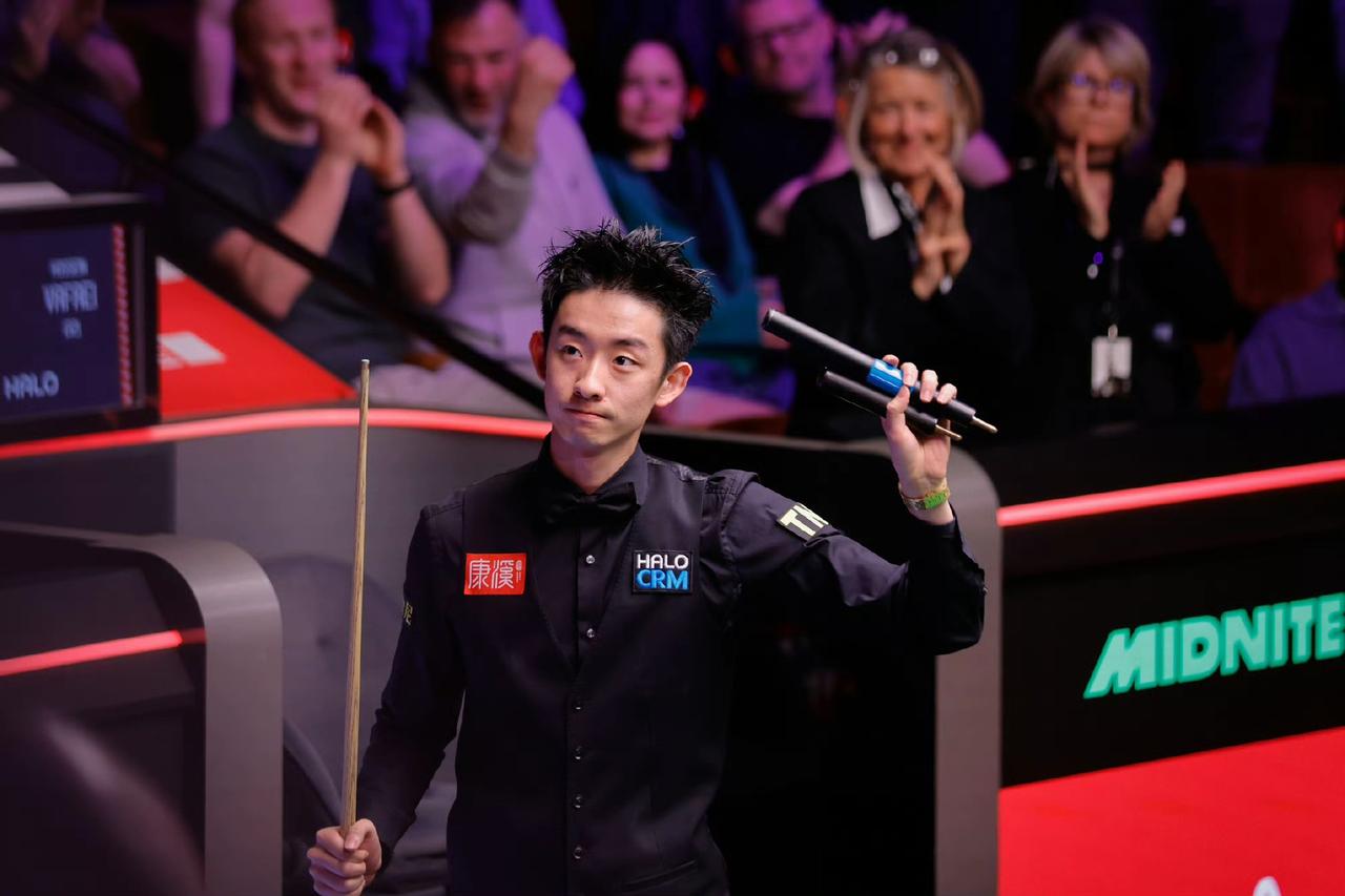 竞技体育就是这么残酷，胜利者的眼神和失利者的眼神差别太大了！但有些玄学不得不信