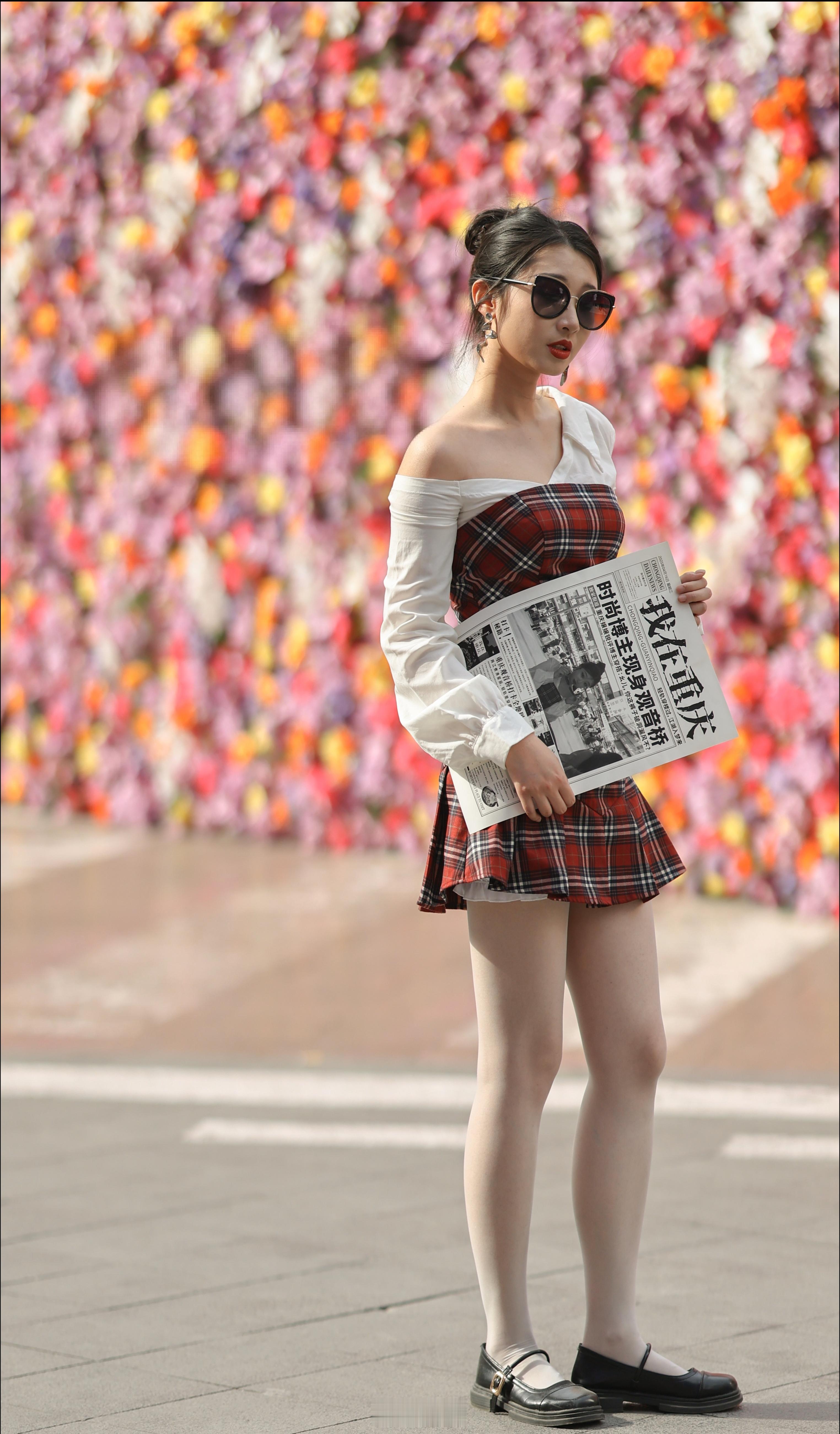 重庆街头的女孩​​​