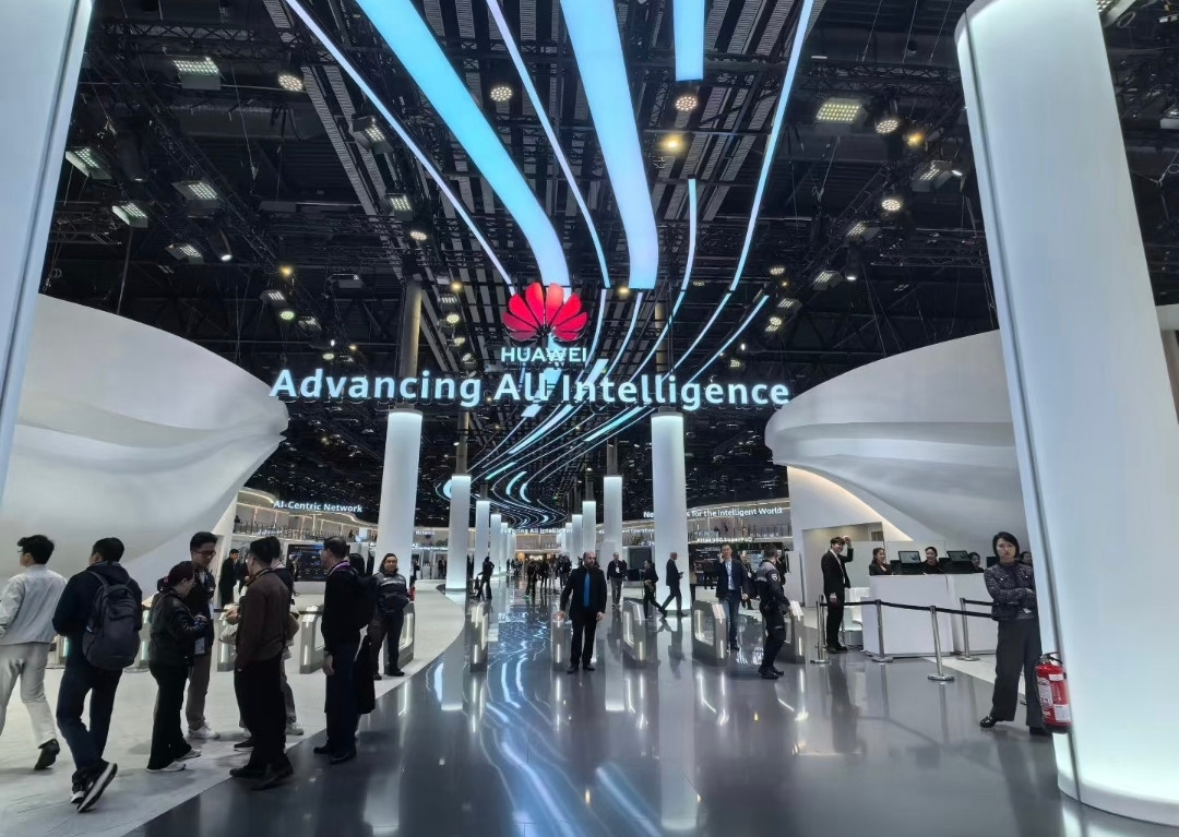 华为在MWC26甩出的“乡村神器”，改写80国1.7亿人的命运