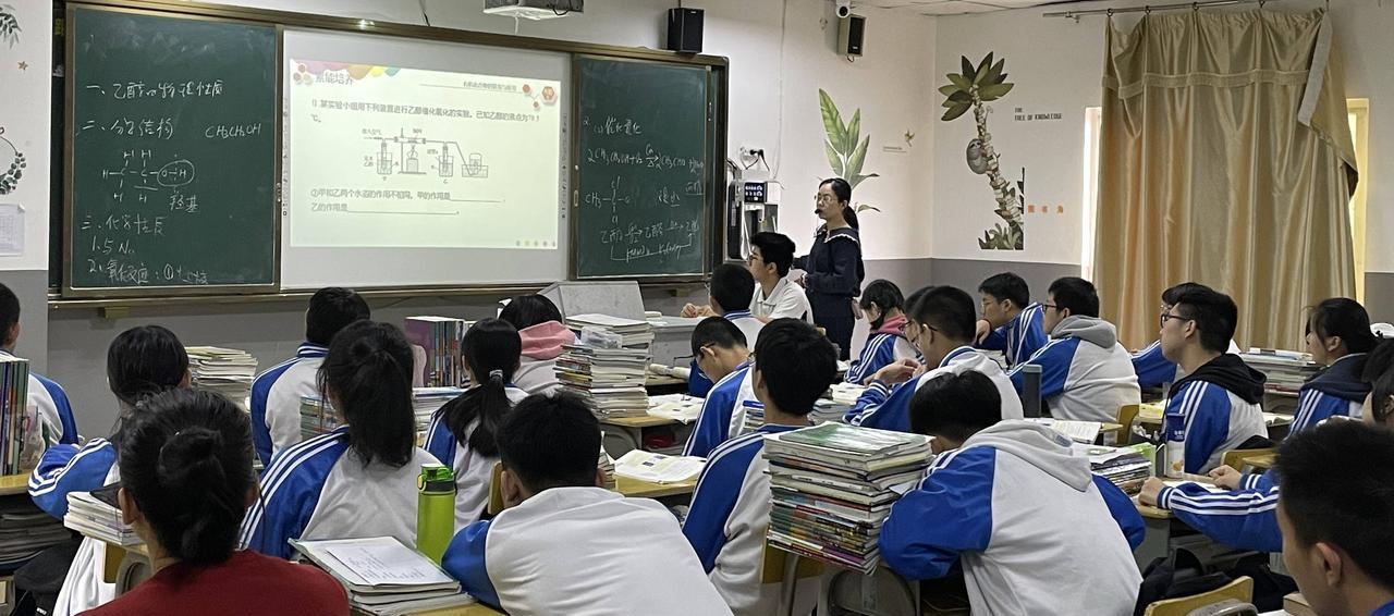 初中三年,要拼到什么程度,才能上重高?1、你要是初一,或者初二的学生,要是已经