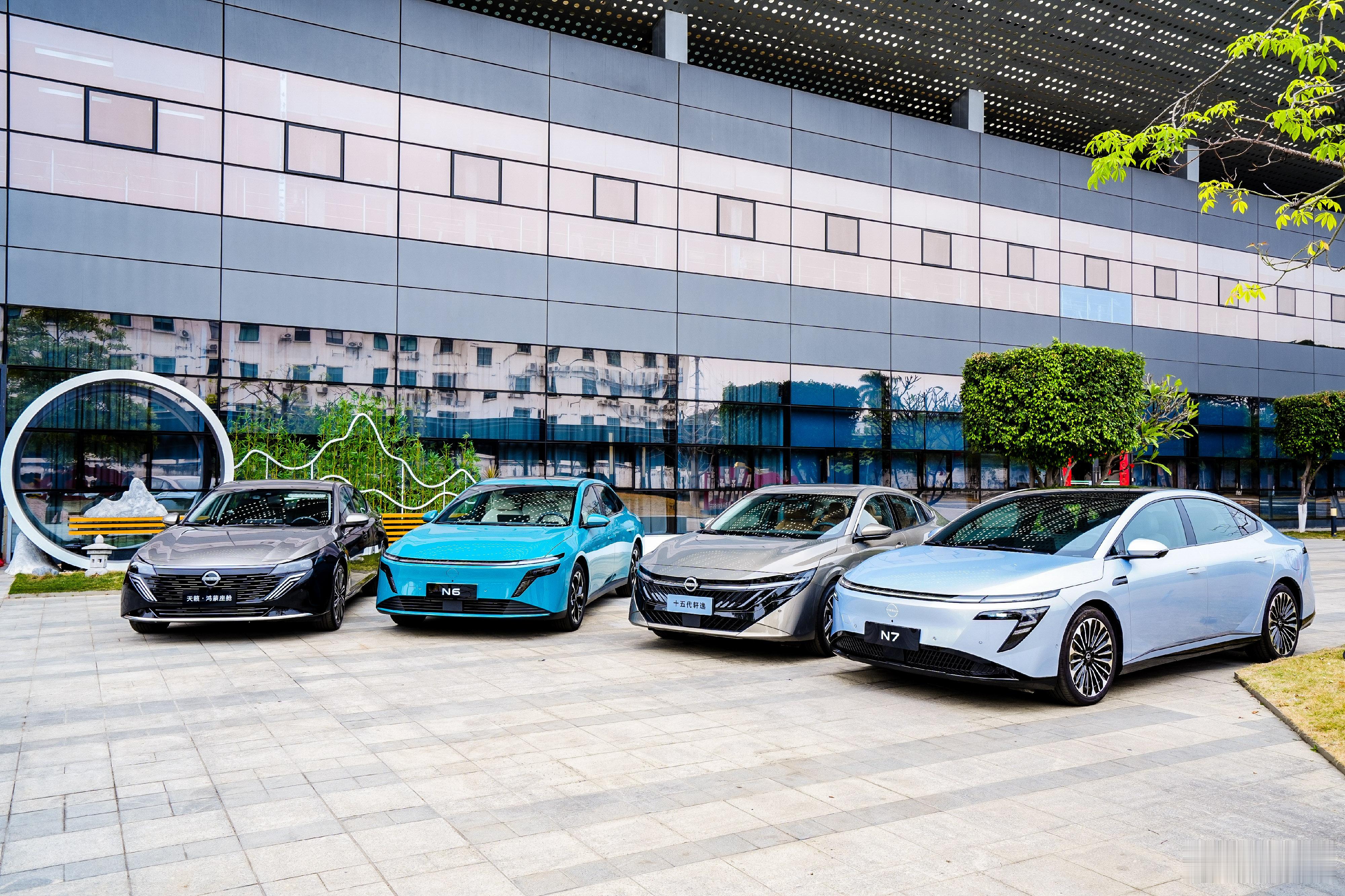 真够卷的，开工第一天东风日产就一口气发了4款轿车，帮大家分析下值不值得入手。天籁