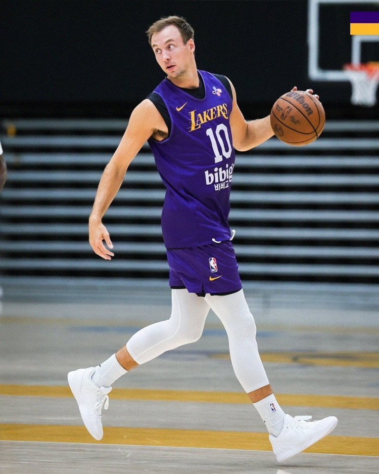 下一场比赛，斯玛特和肯纳德还能不能延续前两场比赛高光的表现呢？要知道，前一场比赛