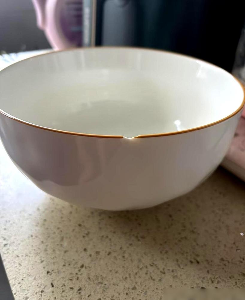人退休以后，一定要舍得扔！不过，舍得扔不等于跟所有旧东西告别。我更在意的是，