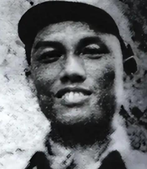 1949年，金门战役失败后，我军团政委陈利华却消失的无影无踪，最终被确诊牺牲，谁