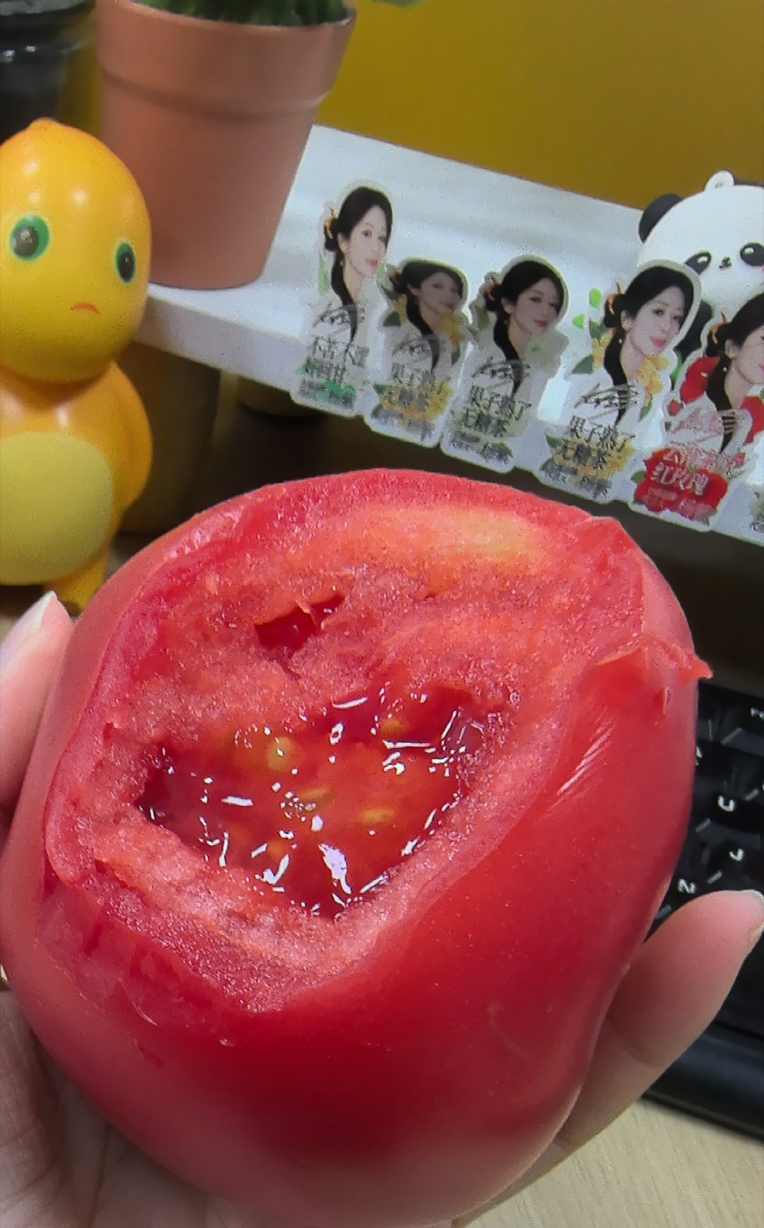 名媛の下午茶时间。西红柿热量低​​​
