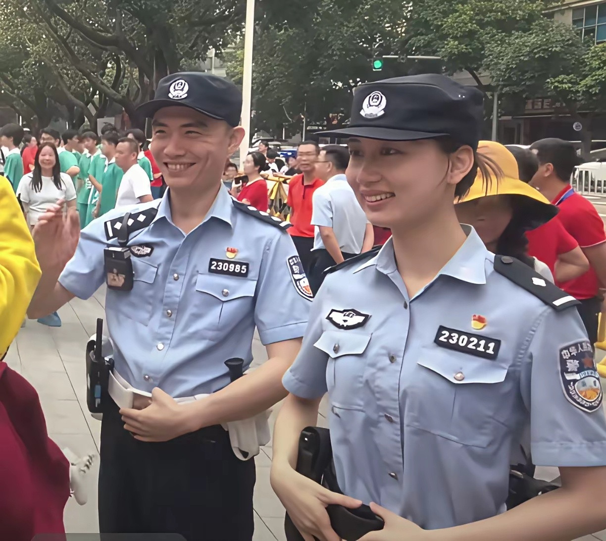 看来这种警号，每年高考值勤是少不了