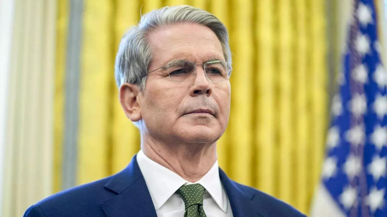 11月5日，中国对美国“国内”发动了一场“经济闪电战”。“第一战线”，是用“暂停