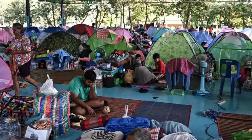 无人机改写战局！柬泰冲突6天惊现诡异反转，泰国中文战报背后藏深意从“降维打击