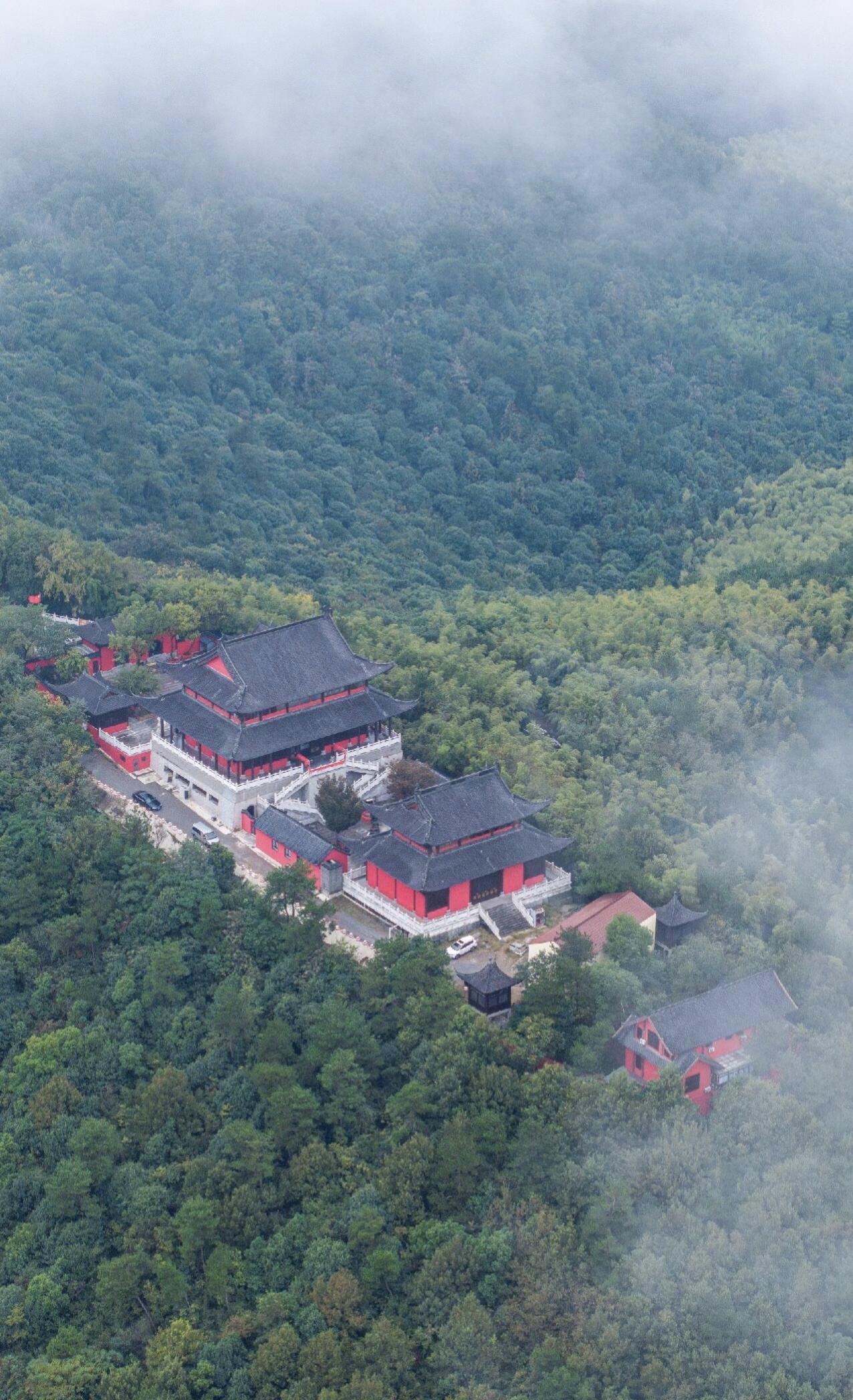 敢说一句镇江本地人都默认的实话：句容茅山，绝对是江苏最被低估、常年当背景板的道教