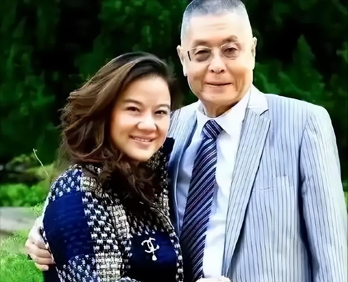 2017年，钢琴大师刘诗昆迎娶了学生孙颖，经过商量，婚后2人没打算要孩子，毕竟刘