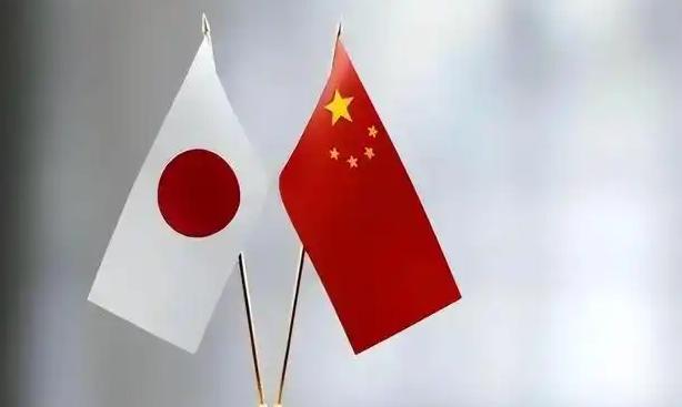 最高级别的战争警告来了！中国驻日本大使馆亮出了一张“合法开火牌”，根据联合国宪章