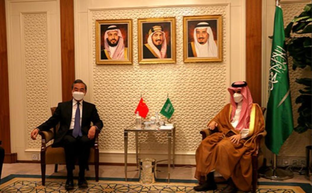 王毅和沙特通完电话，很多人看到的是