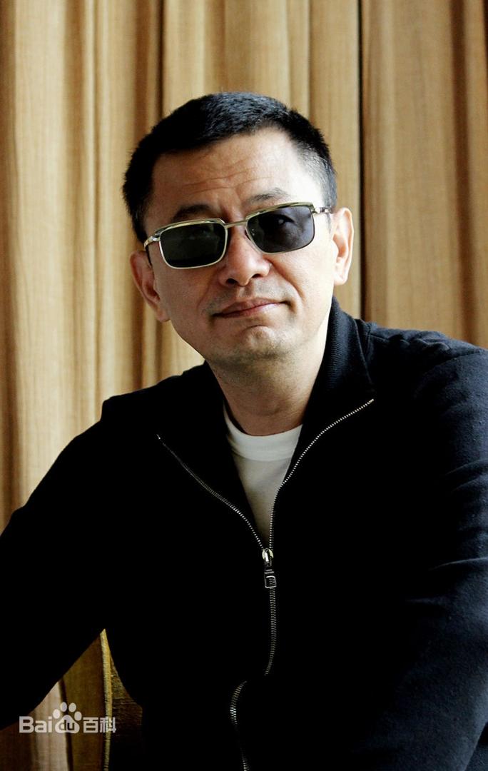 录音爆了最受关注的不是《繁花》创作细节,也不是编剧署名纠纷,而是王家卫和秦雯聊