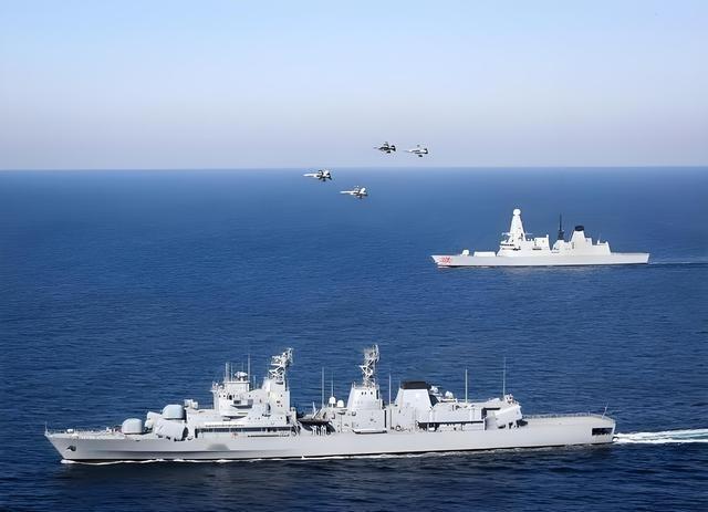 俄军事专家瓦西里卡申的大胆预测，引发全球轰动！他说：“中国空军在2035年会