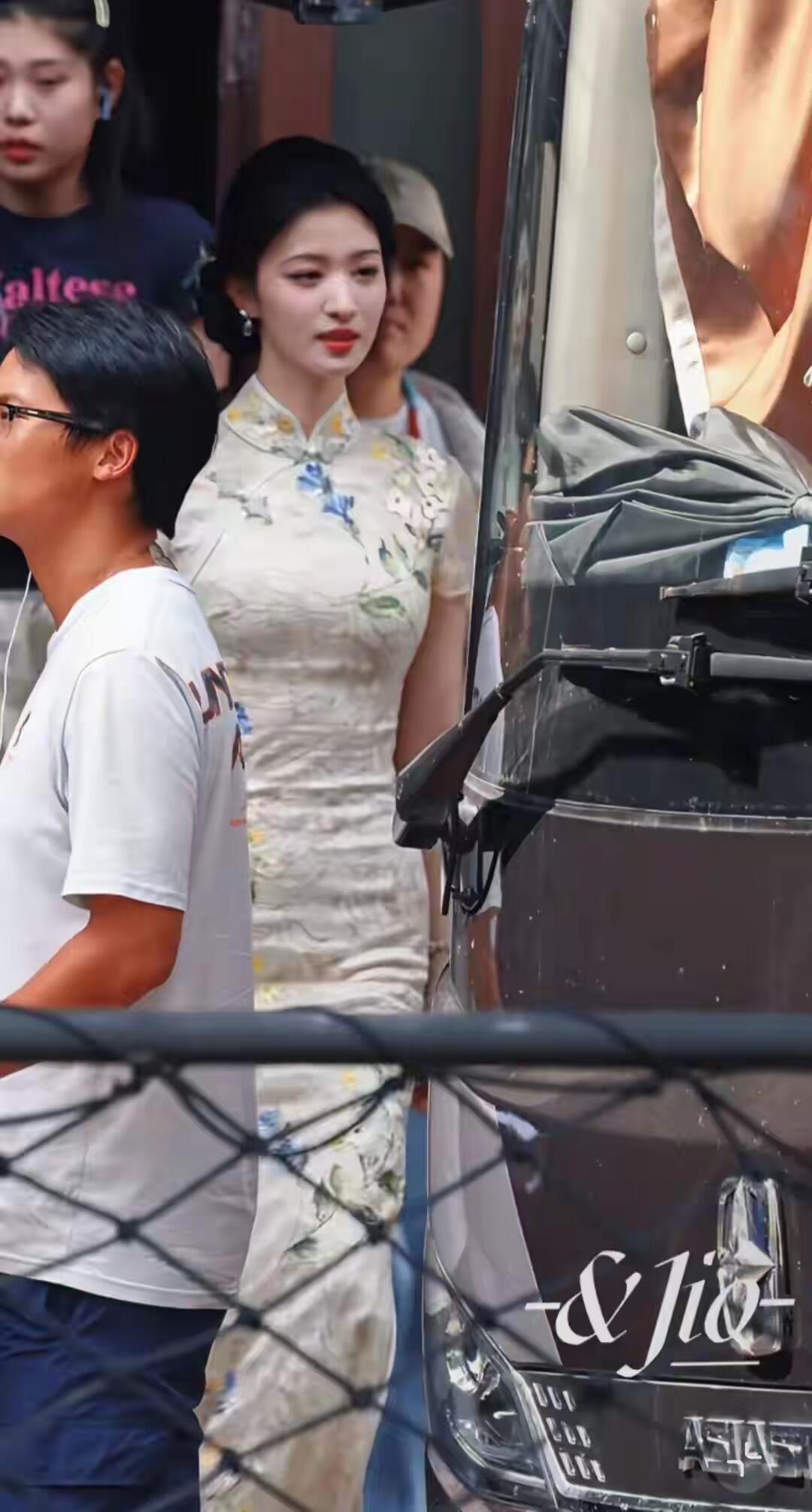 现在一听到王楚然这个名字脑海里自动就接上腰臀比三个字…❤️‍🔥​​​