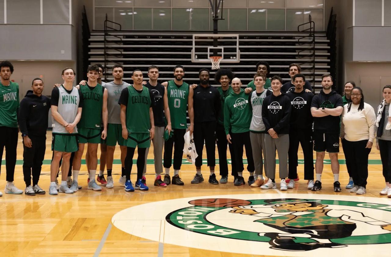 神速———塔图姆仅9个月就参加5v5对抗！科比20个月、杜兰特18个月。去