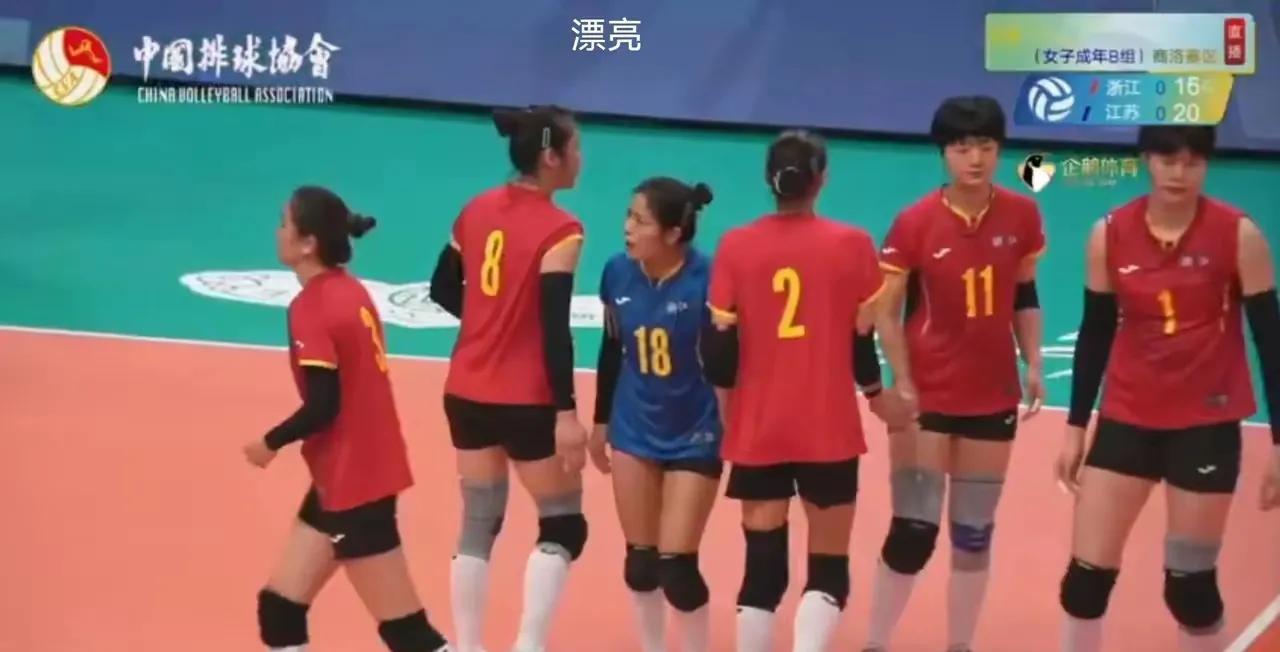 十五运女排资格赛第二日数据亮点【进攻核心榜】边攻手（效率≥35%）杜清清（