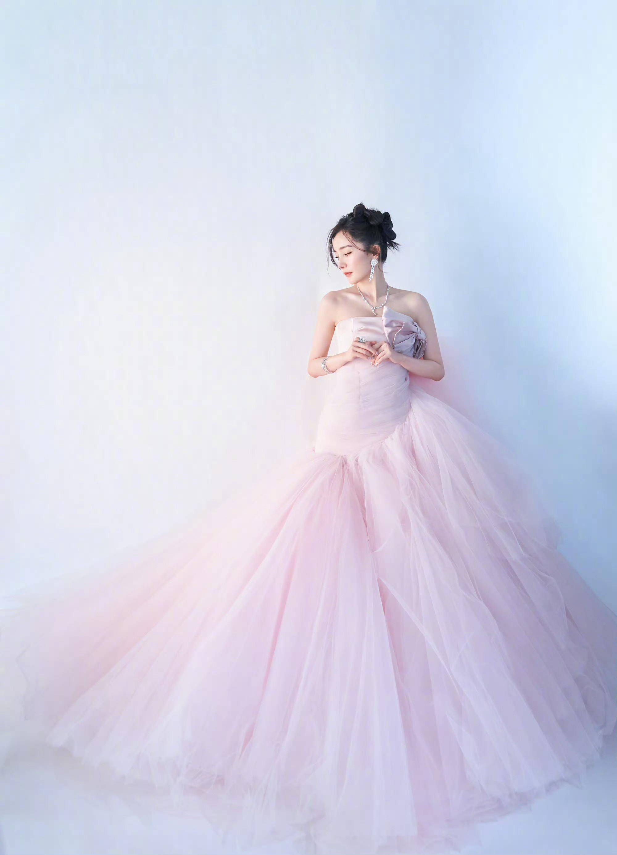 杨幂粉色小幂🎀