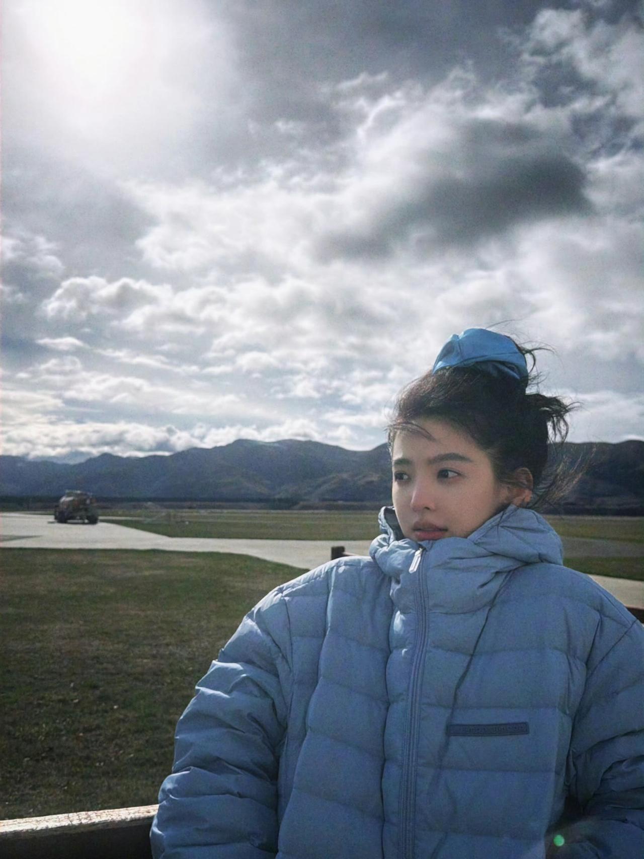 章若楠好美，这青春甜美感，少女感十足章若楠公主照水蜜桃章若楠