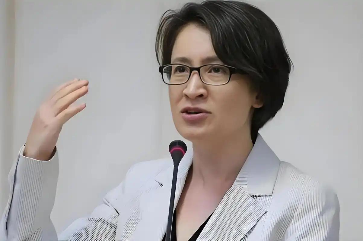 “台独”顽固分子萧美琴发表声明， 4月9日，萧美琴上午出席“第64届十大杰出