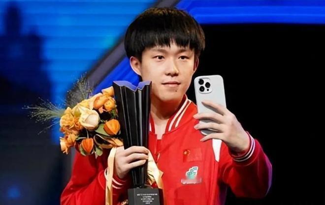 19:30，CCTV5直播，3-0，🇨🇳中国男乒横扫“复仇”韩国男乒🇰🇷