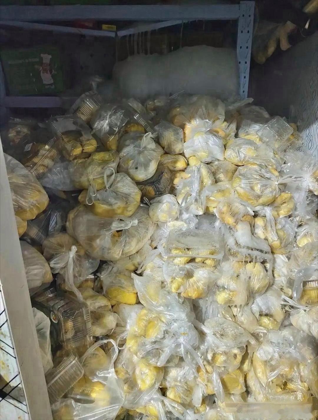看到这个，以后还敢吃吗？​​​