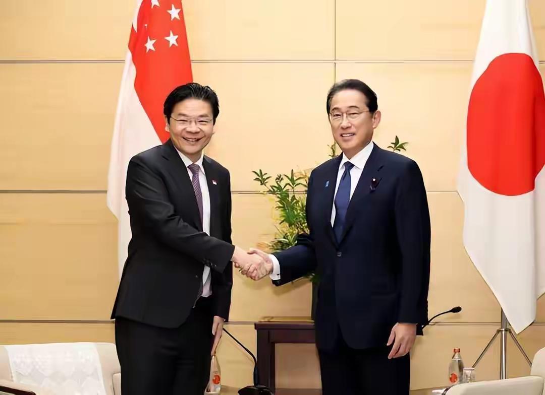 就在最近。新加坡总理惹大事了。黄循财近期试图推动对日关系"翻篇"，却遭东南亚