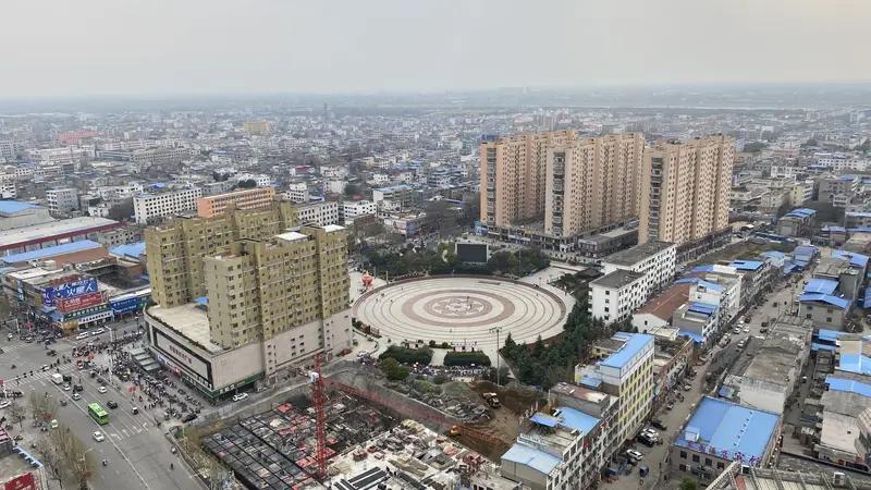 河南西平逃犯：50多岁还能跑哪去？可怜家中老母这几天，河南西平发生的事儿，想必