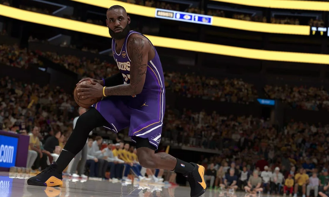 LakersLead更新社媒，晒出NBA2K26游戏截图，勒布朗-詹姆斯与卢
