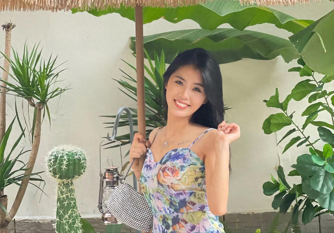 29岁美女老师车祸离世，两岁儿子永远失去妈妈，全校学生深夜哭成一片。11月