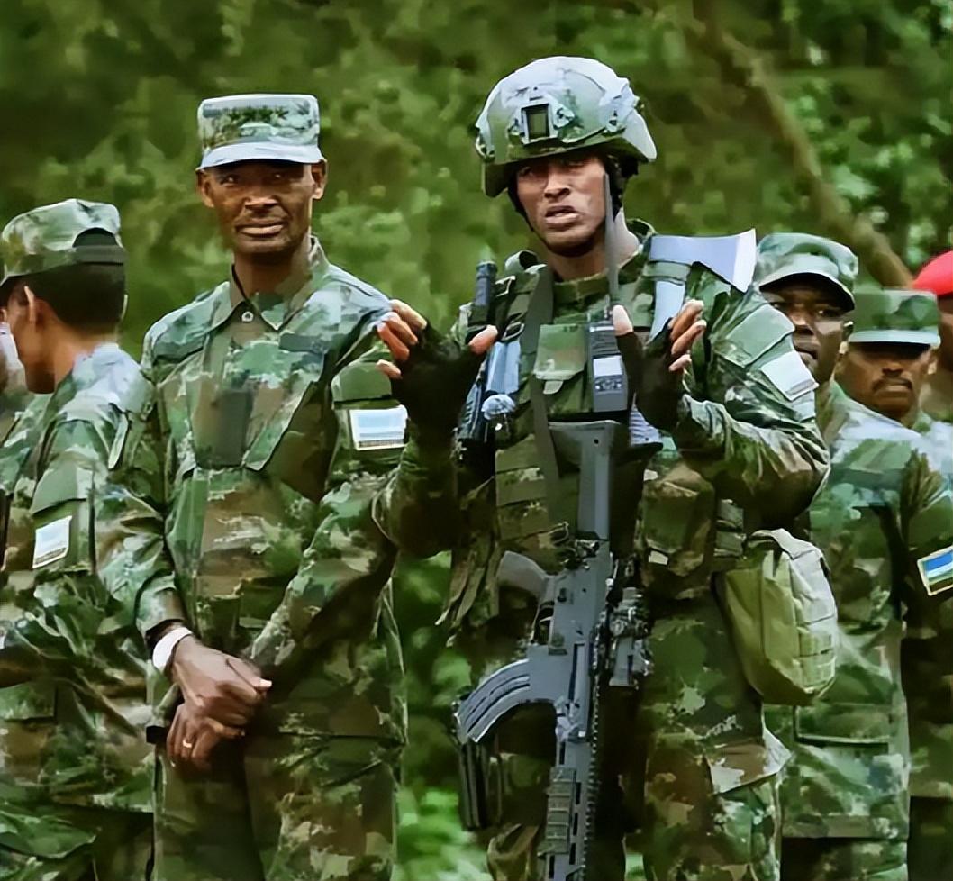 卢旺达，凭借一场让人大跌眼镜的战争，已经悄悄打开了它的国运。2025年1月，刚果