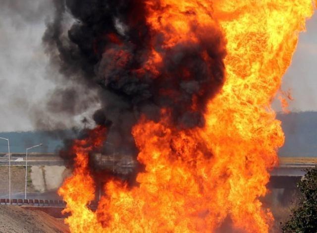 俄罗斯反击成功！两枚导弹击中培训大厅，150名美军专家无一幸免！美方说没这回事，