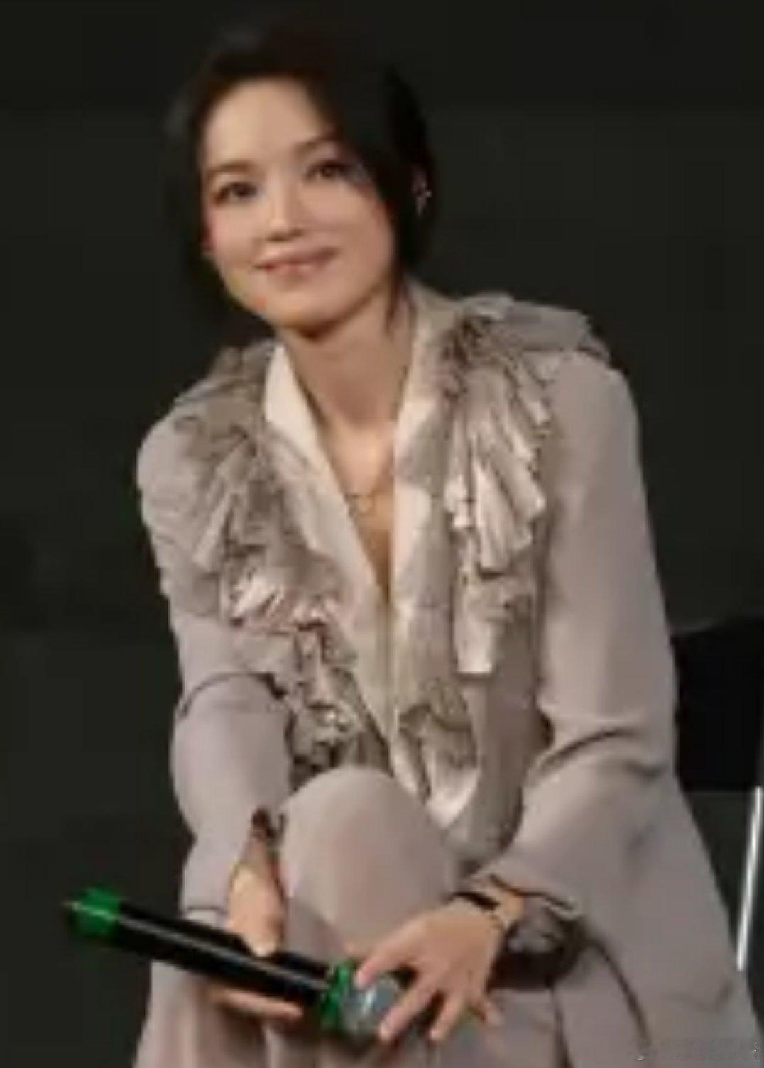 这张舒淇像贾玲…