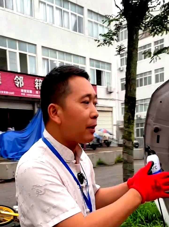 从6月1号开始，汽车行业迎来了大变天，以后家里的奔驰、宝马、奥迪还是五菱荣光面包