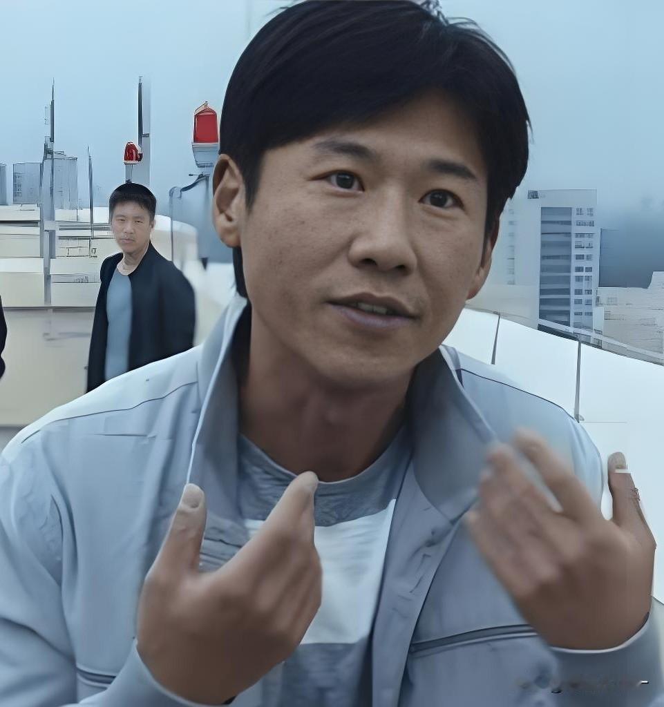 《低智商犯罪》看到最后，我始终有个困惑没整明白，那就是剧中王骁饰演的男主