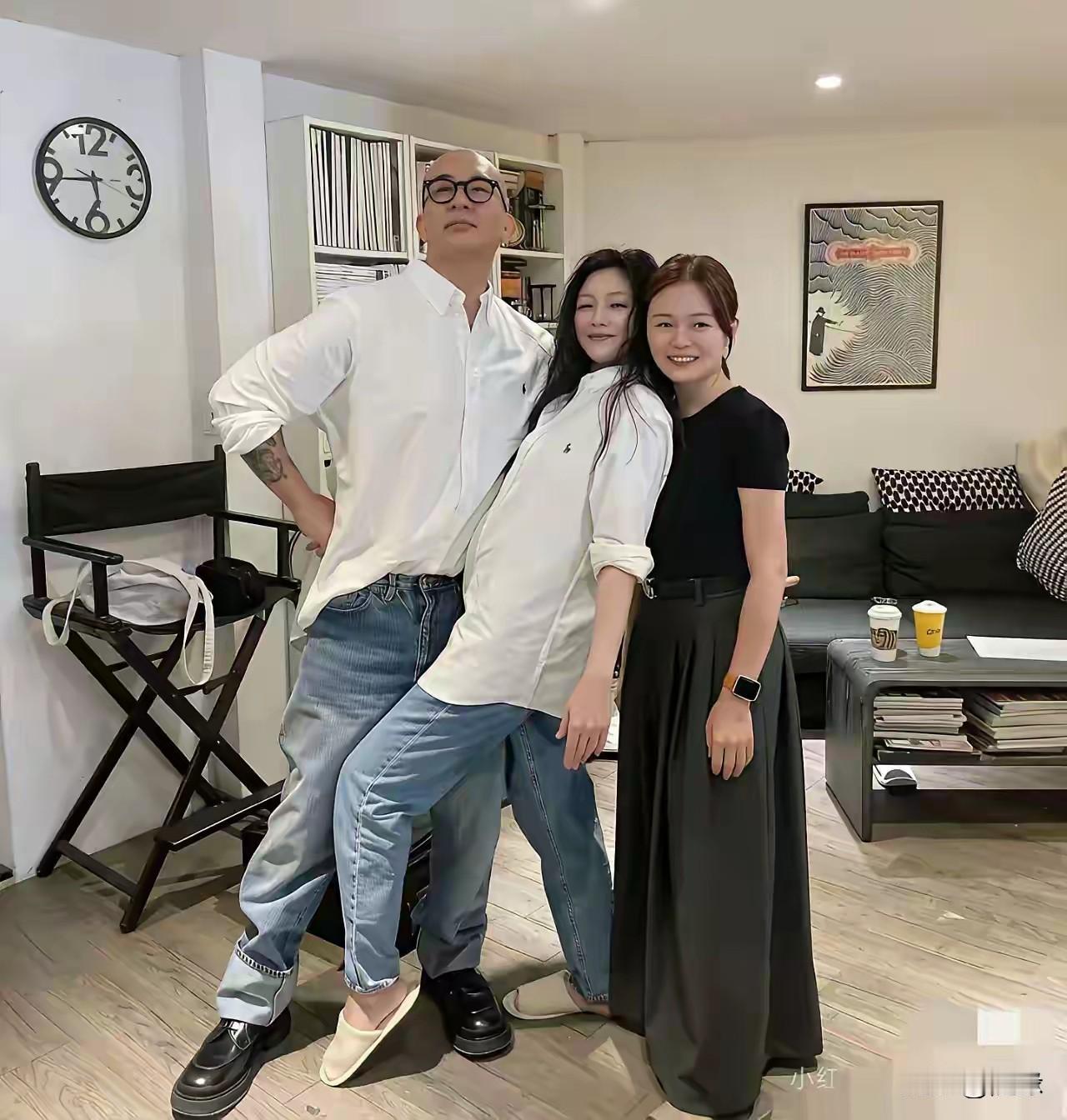 或许，从她嫁给他时，就注定了结局。跨国婚姻有几个如意的？刚开始或许有新鲜感，时