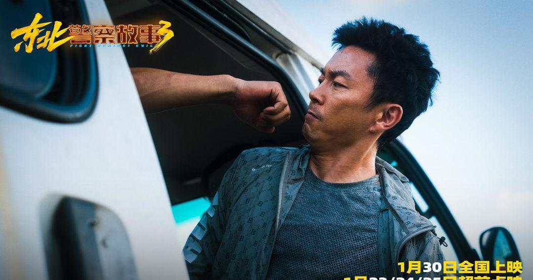 别可怜谢苗“过气”了。他拍网络电影赚的钱，能碾压一半的院线明星。数据炸醒你：